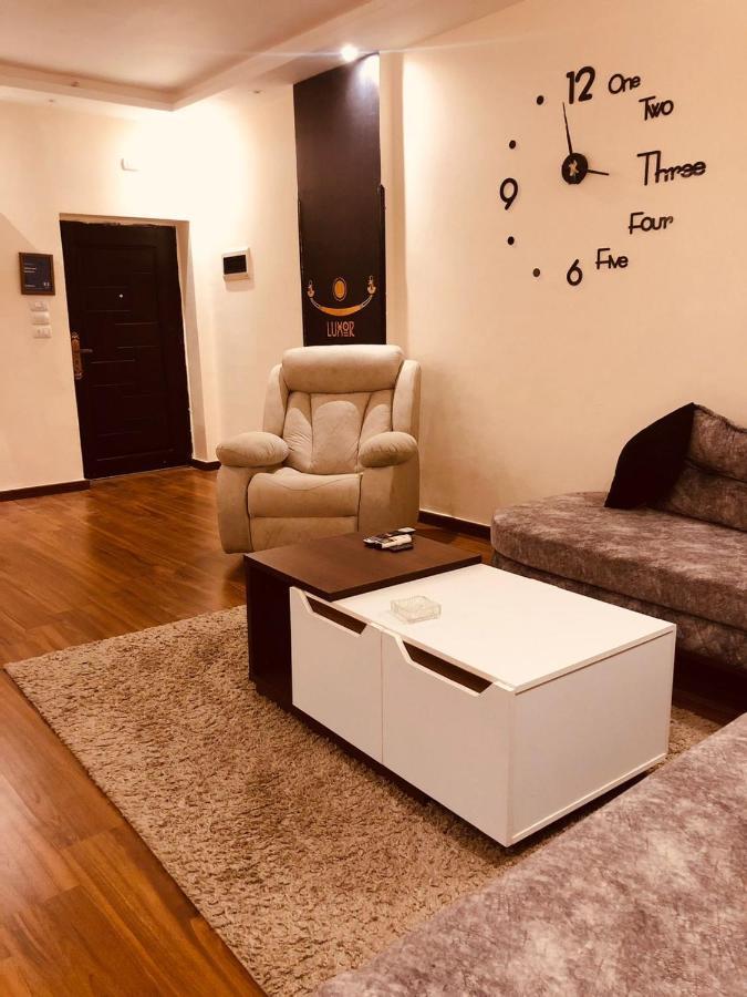 Sphinx Apartment *