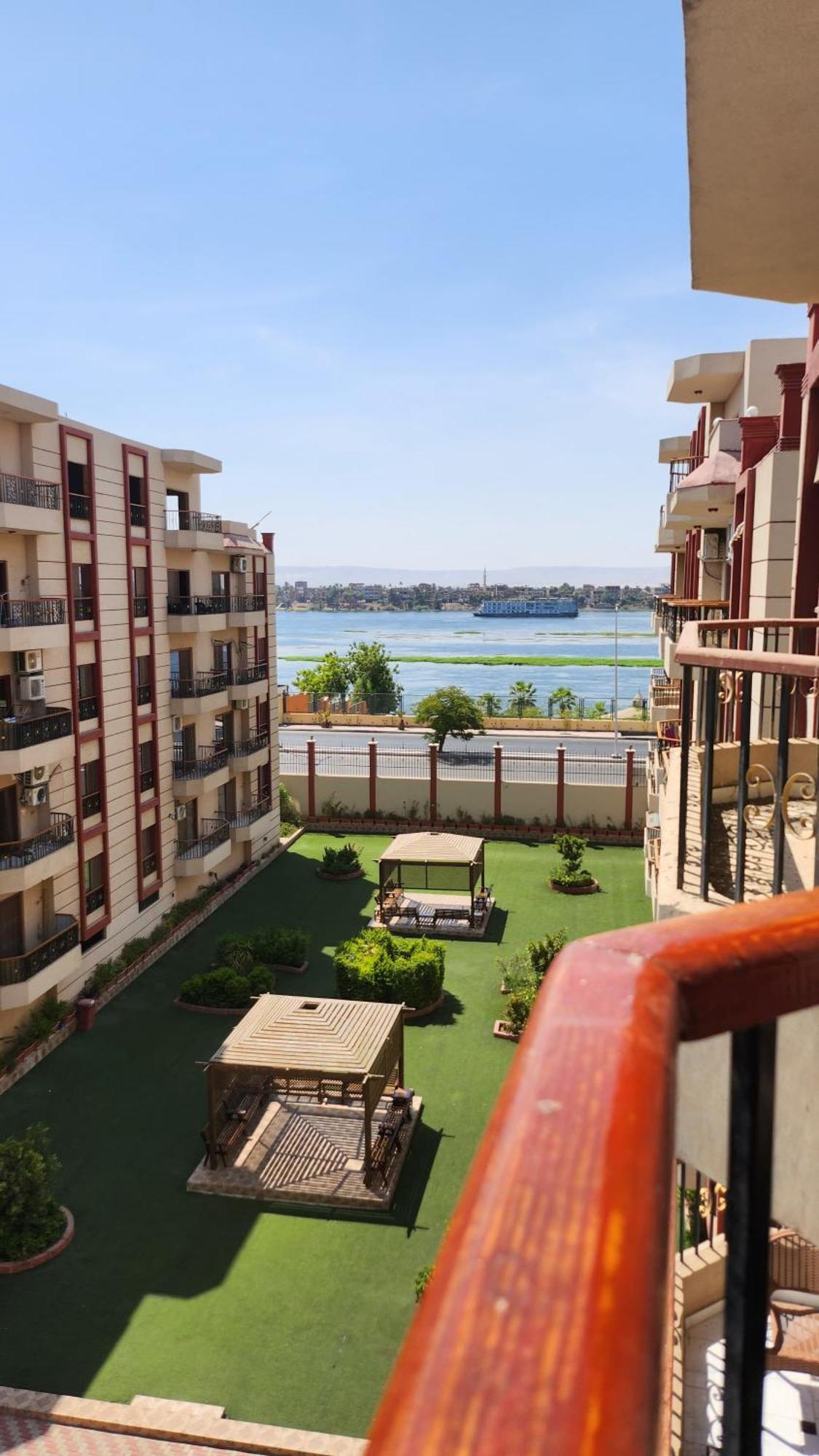 Sphinx Apartment