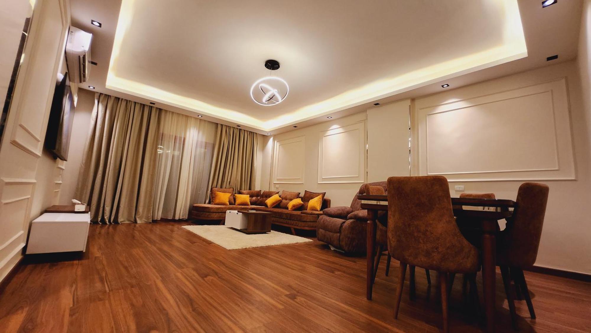 Sphinx Apartment *